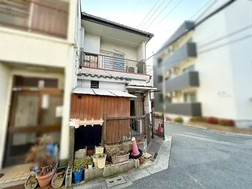 Akiya in Sakai