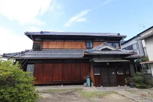 Akiya in 枚方市