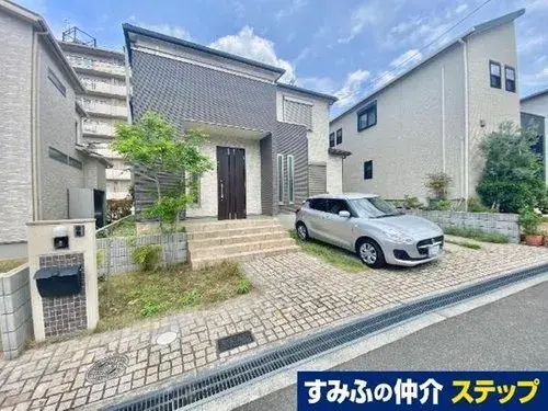 Akiya in Hirakata