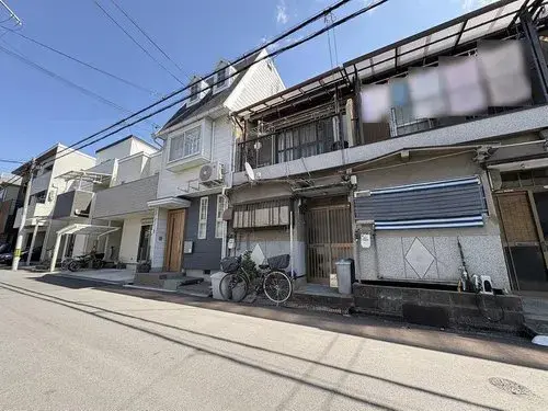 Akiya in Osaka