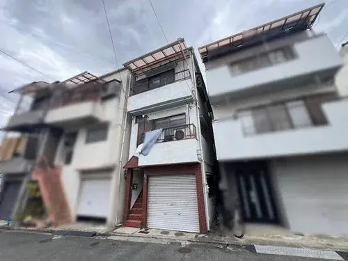 Slide 4