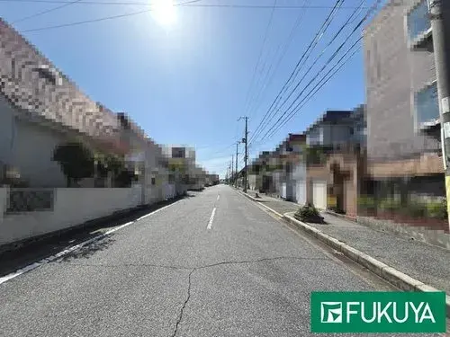 Akiya in Kobe