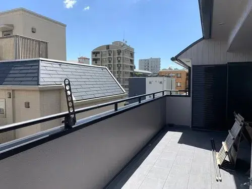 Propriété 9LDK+2S
Higashinada-ku, Ville de Kobe
Préfecture de Hyogo (5)