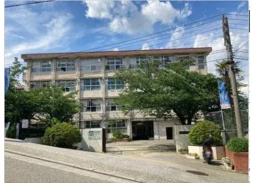 4LDK+S Property in Nishinomiya City, Hyogo Prefecture (24)
