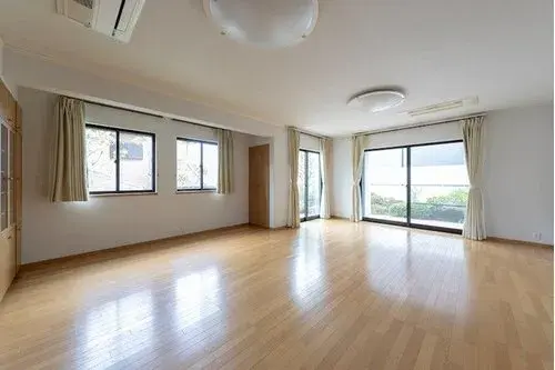 4LDK+S Property in Nishinomiya City, Hyogo Prefecture (8)