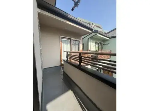 Slide 4
