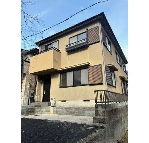Akiya in Kobe