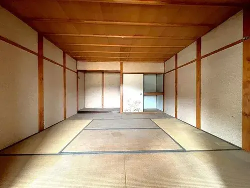 Akiya in 猪名川町