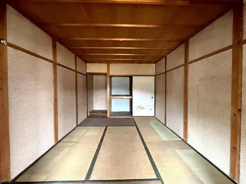 Недвижимость с 2 спальнями, город Inagawa, префектура Hyogo (2)