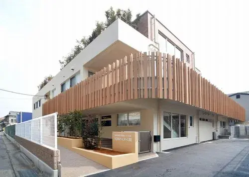 Akiya in Kobe