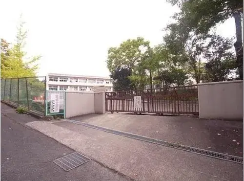 Недвижимость 3LDK в городе Икома, префектура Нара (13)