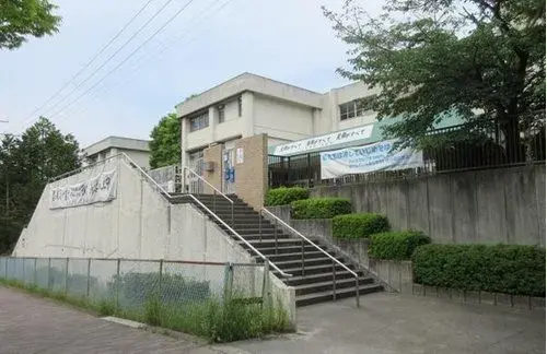 Недвижимость 3LDK в городе Икома, префектура Нара (5)