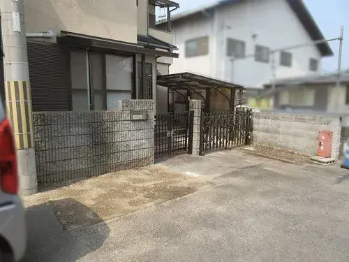 Slide 4