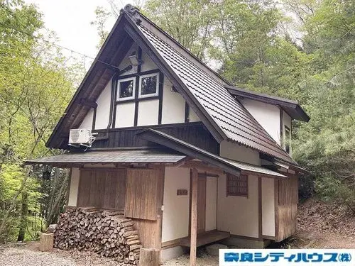 Akiya in Uda