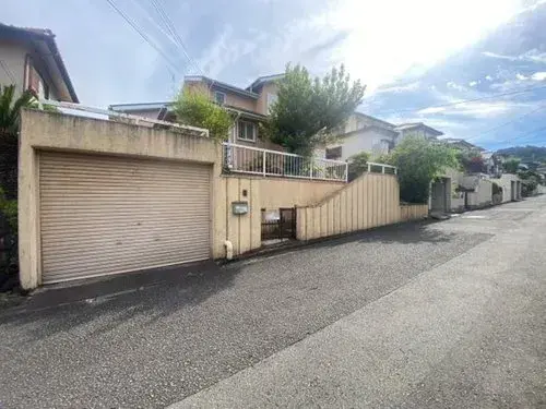 Slide 4