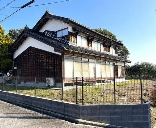 Akiya in Hoki Town