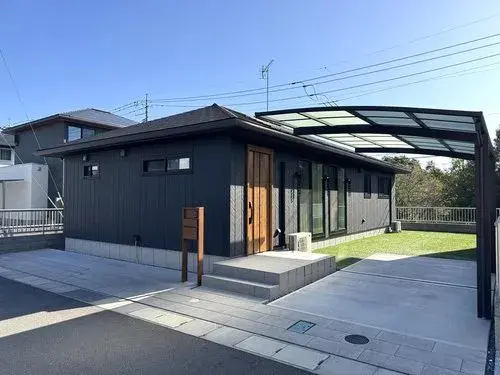 Akiya in Akaiwa