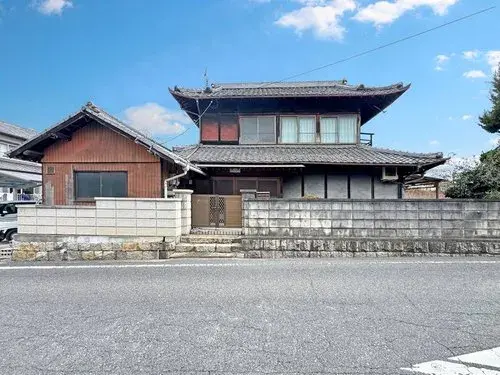 Akiya in Fukuyama