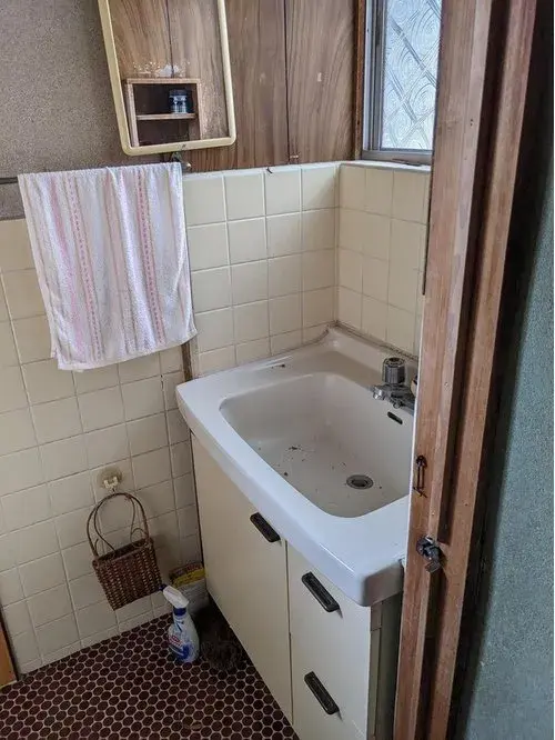 Detached House in Kure City, Hiroshima Prefecture (6)