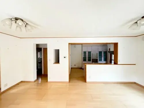 Spacious LDK 2-Story Residence, Fukuyama City, Hiroshima Prefecture (3)