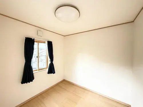 Spacious LDK 2-Story Residence, Fukuyama City, Hiroshima Prefecture (5)