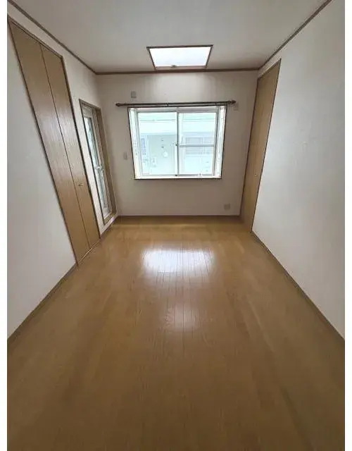 Propiedad con Almacenamiento en Todas las Habitaciones y LDK de 15+ Tatamis, Ciudad de Hiroshima, Prefectura de Hiroshima (2)