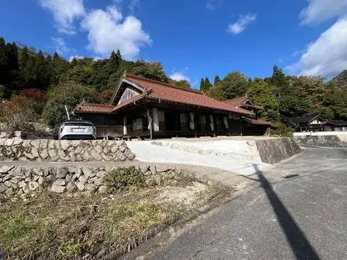 Slide 2