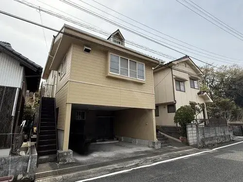 Slide 4