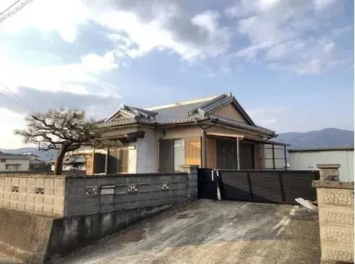 Akiya in Kamiita Town
