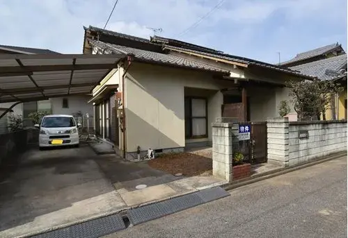 Akiya in Zentsuji