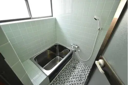 4DK مدينة زينتسوجي محافظة كاغاوا (10)