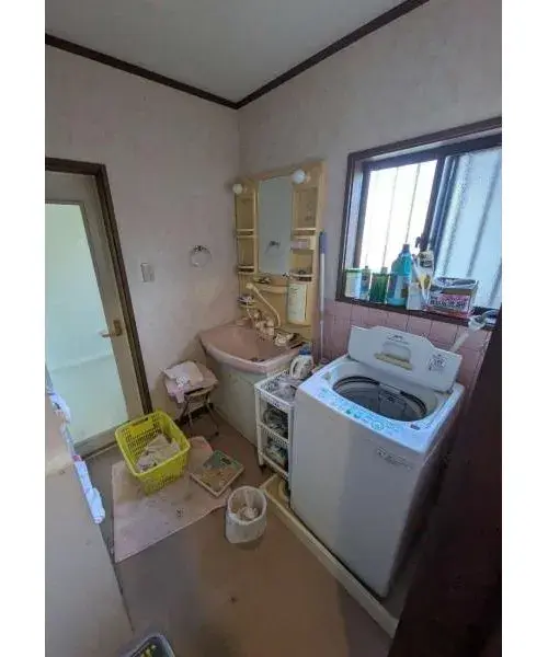 5LDK Property Marugame City Kagawa Prefecture (14)