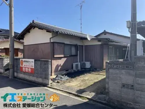 Akiya in Imabari