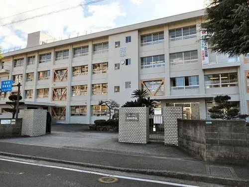 5DK Matsuyama City Ehime Prefecture (7)