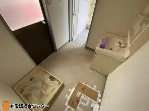 2 Bedroom 2-Story House in Imabari, Ehime Prefecture (3)