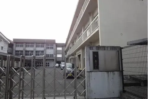 LDK20帖超3层建筑物件 高知市 高知县 (6)