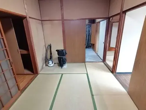 Slide 4