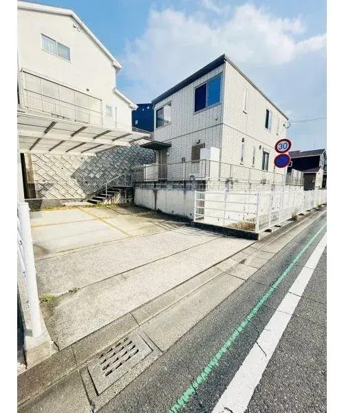 Akiya in Fukuoka