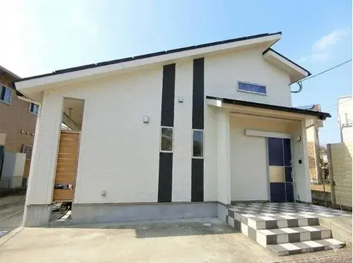 Akiya in Ōmura
