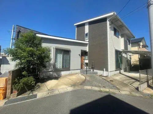 Akiya in Ōmura