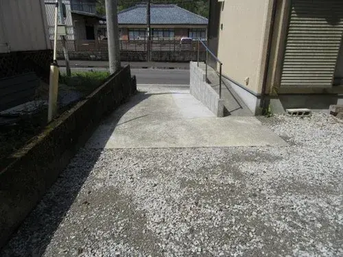 Slide 3