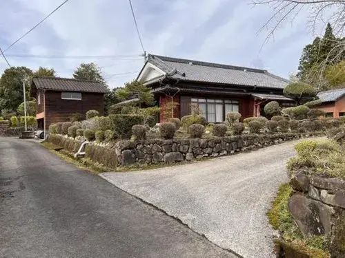 Akiya in Kobayashi