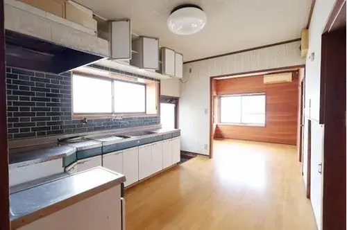 Miyazaki Prefecture Nobeoka City 4DK Property (13)