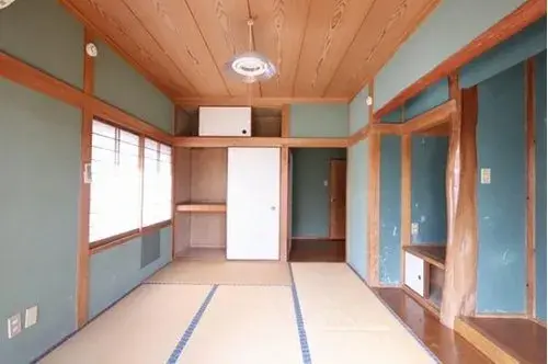 Miyazaki Prefecture Nobeoka City 4DK Property (8)