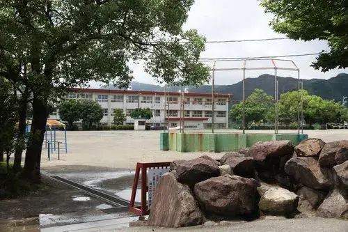 Slide 3