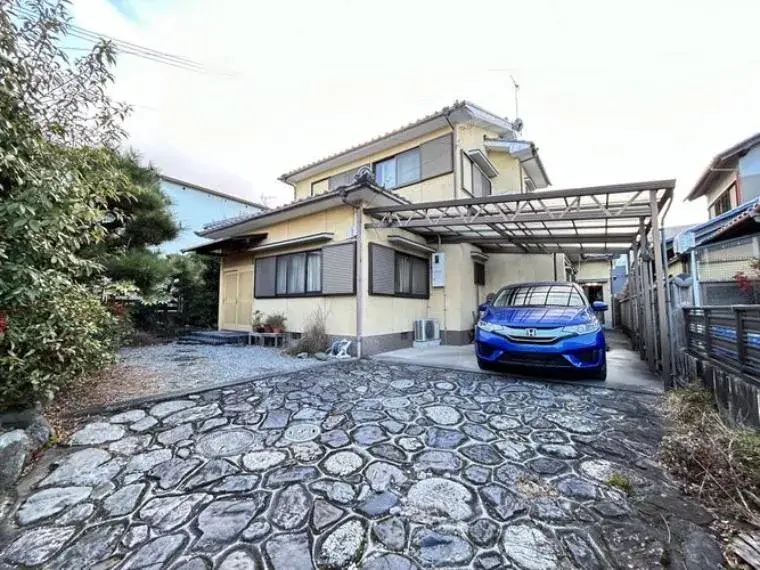 Akiya in Otsu