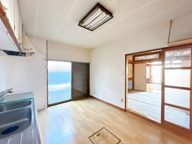 4LDK Property Nagasaki City Nagasaki Prefecture (12)