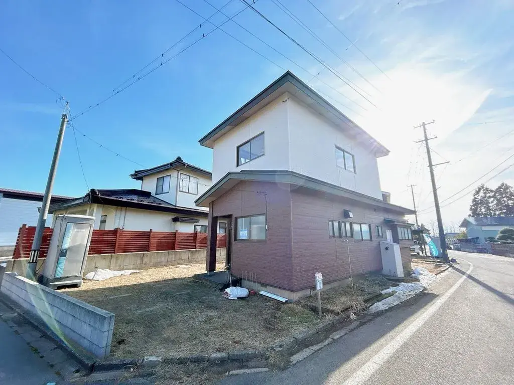 Akiya in 潟上市