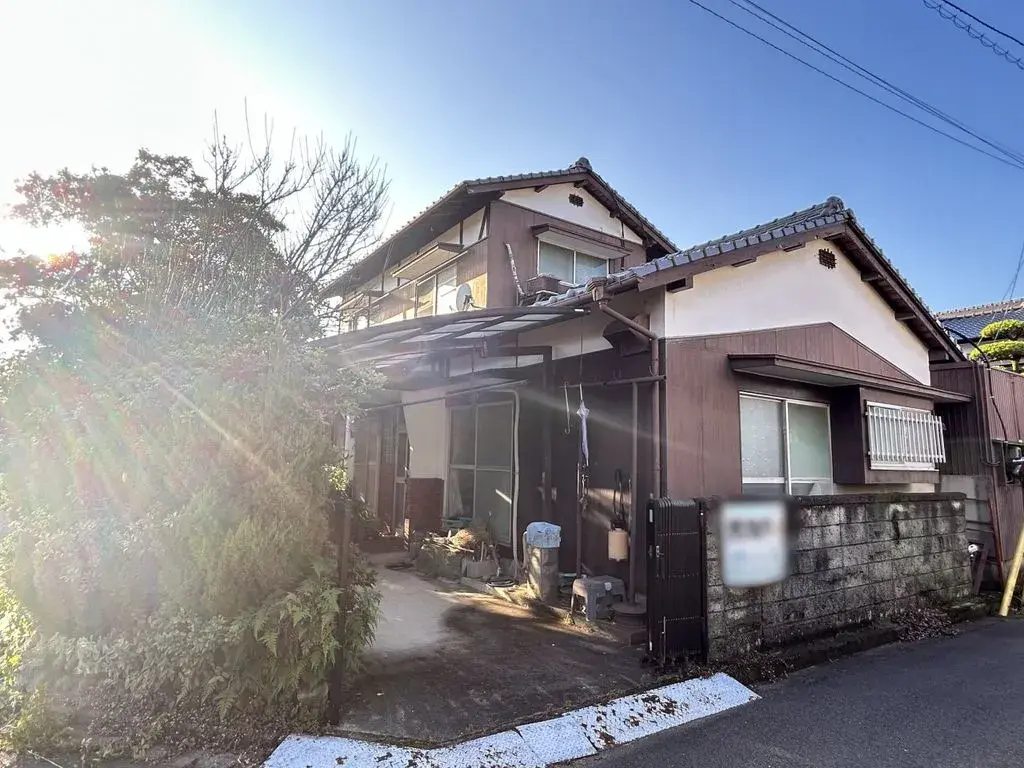 Akiya in 新居浜市