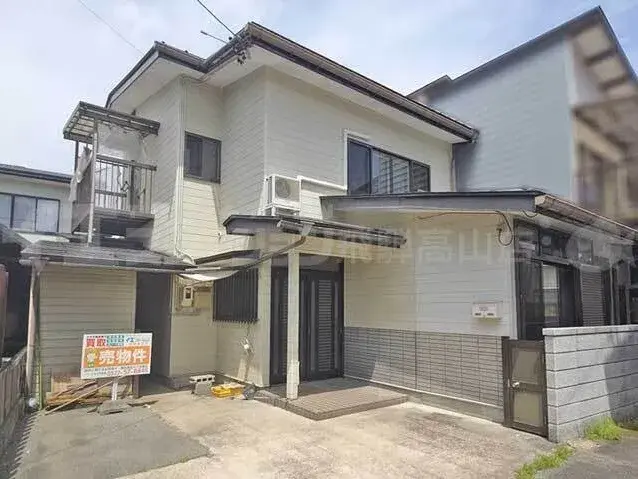 Akiya in Takayama